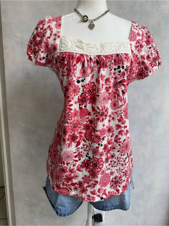 Dress Barn Tops - Dress Barn - Pink Floral Cool Summer Short Sleeve Peasant Blouse Crinkle Stretch
